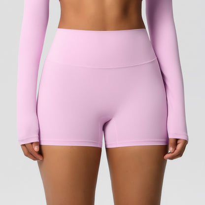 Frizzy high-waisted tight-fitting yoga shorts for running and fitness.