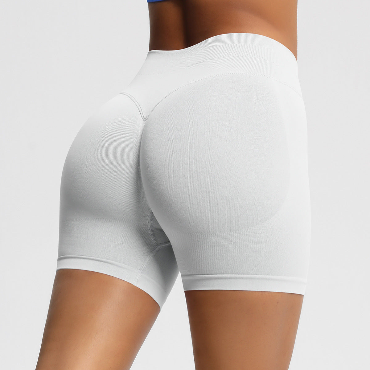 Seamless three-section waist fitness and quick-drying yoga shorts
