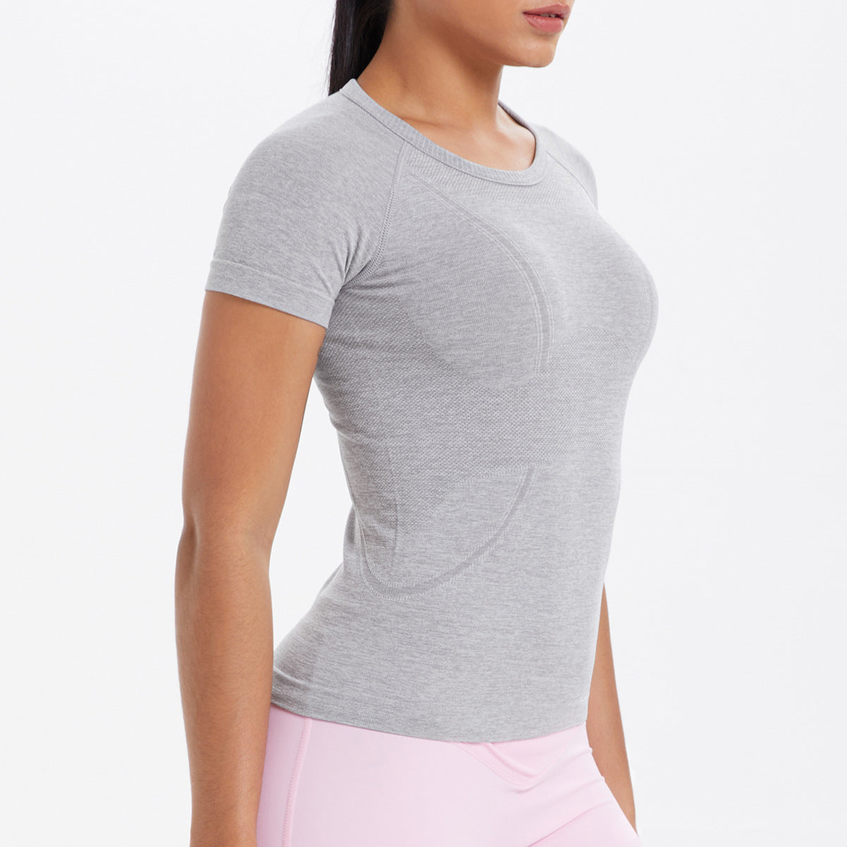 Seamless knitted breathable tight-fitting short-sleeved T-shirt for sports and fitness