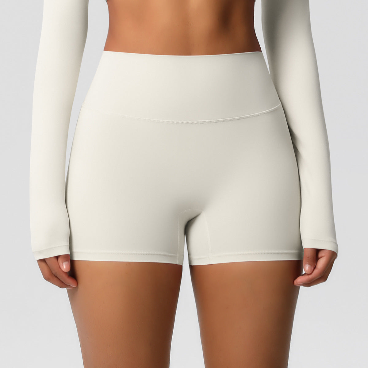 Frizzy high-waisted tight-fitting yoga shorts for running and fitness.