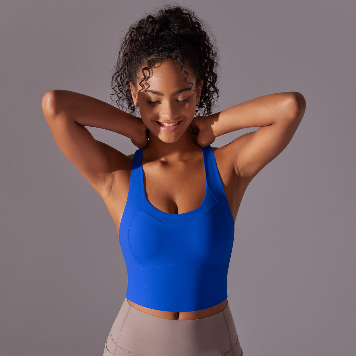 Seamless one-piece cup vest yoga bra
