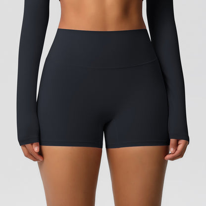 Frizzy high-waisted tight-fitting yoga shorts for running and fitness.