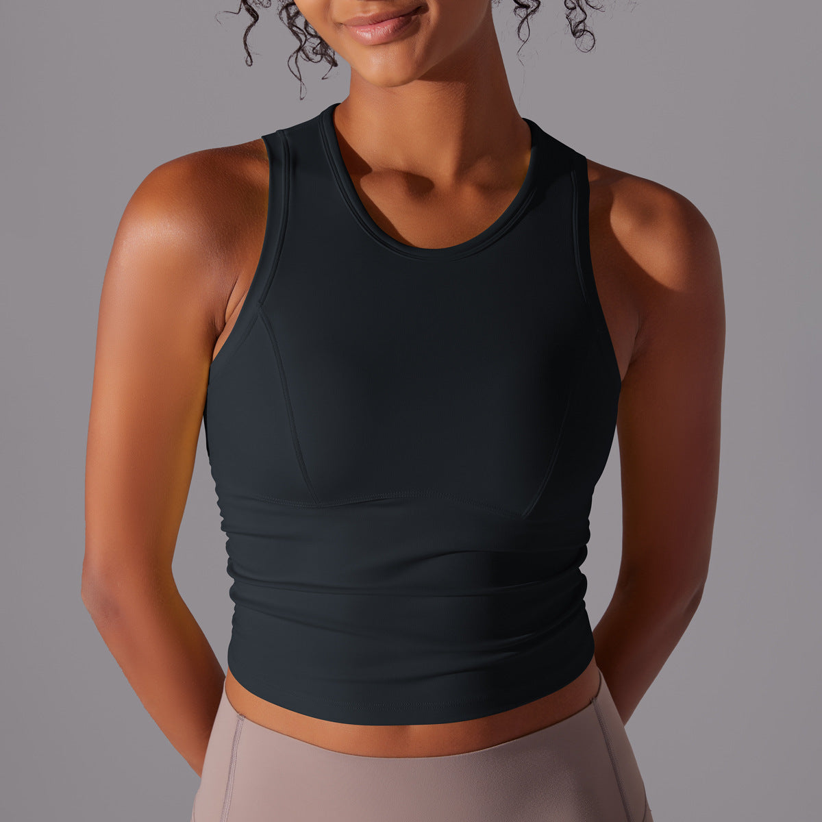 Solid color tight-fitting crew neck sports vest