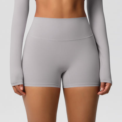 Frizzy high-waisted tight-fitting yoga shorts for running and fitness.